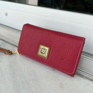 NWOT Stone Mountain Leather Wallet, OS, Red/Brown